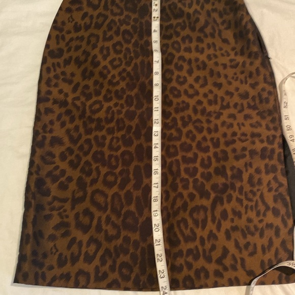 Club Monaco tafetta leopard print skirt - Picture 7 of 10